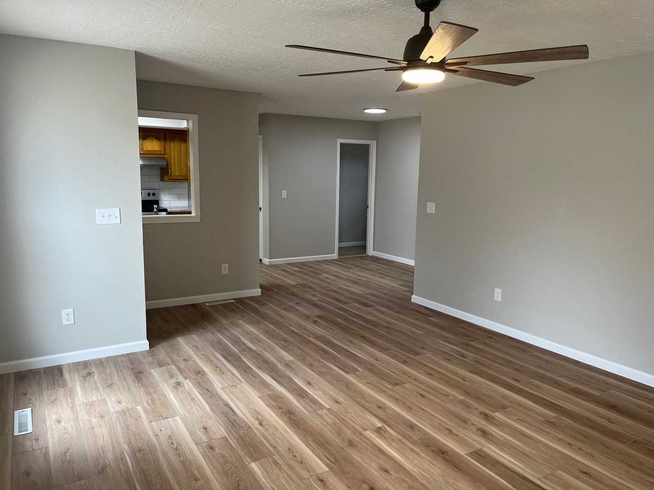 1263 N National Ave - Photo 3 of 15