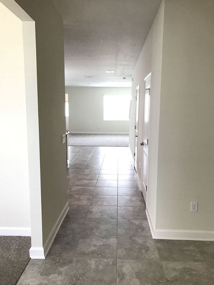 9869 Pecan Hickory Way - Photo 3 of 29