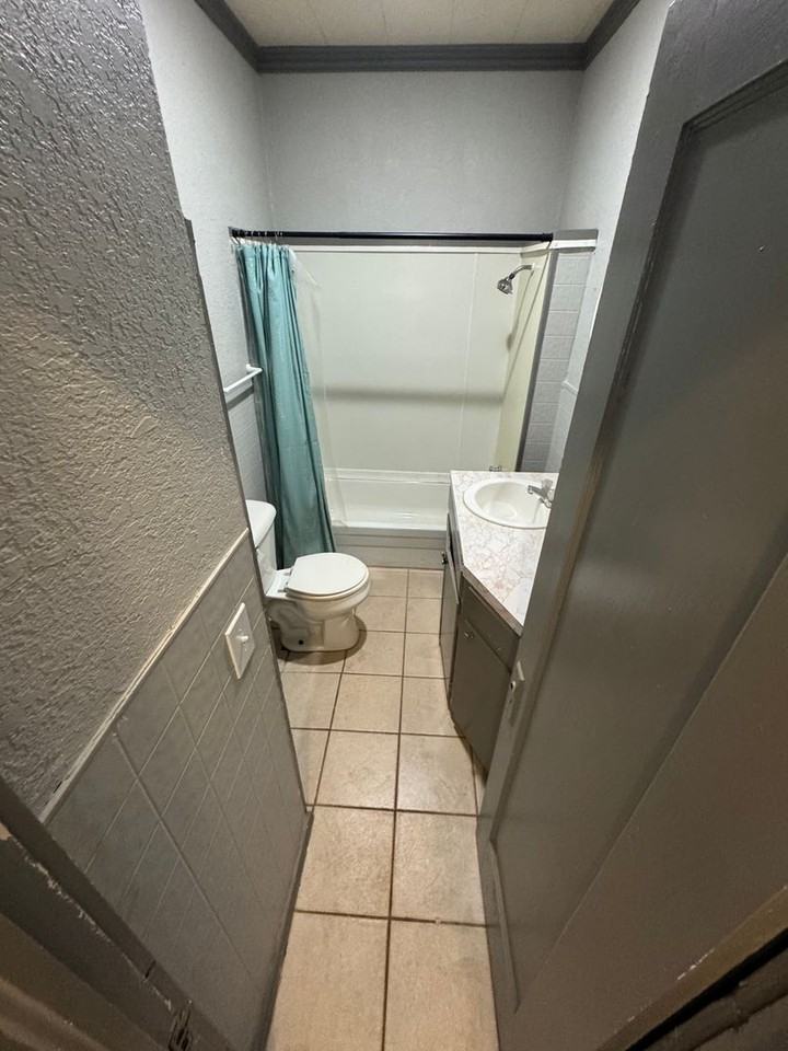 436 Wheeler St Sw - Photo 7 of 11