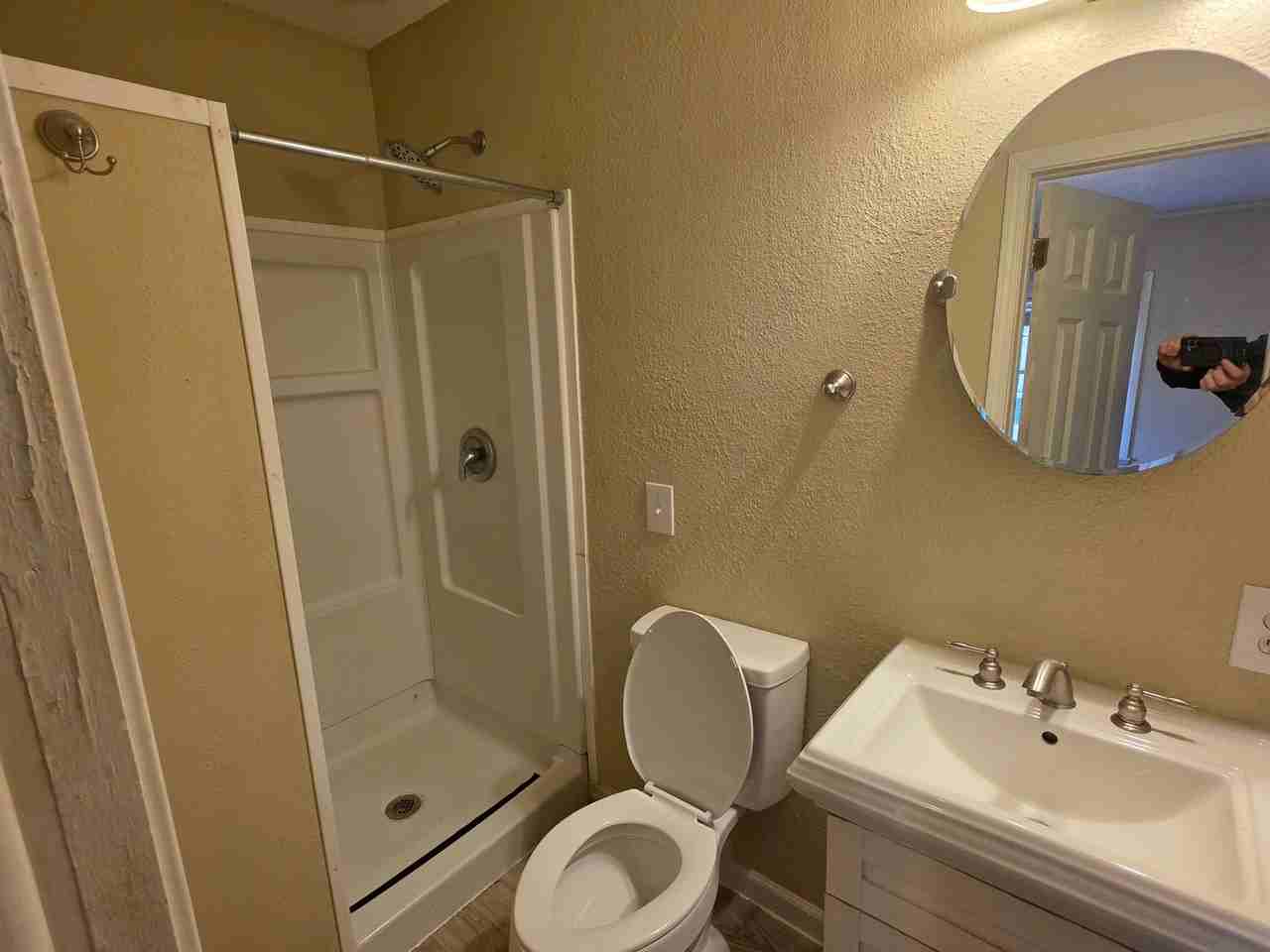 1937 W Lawson St - Photo 6 of 18