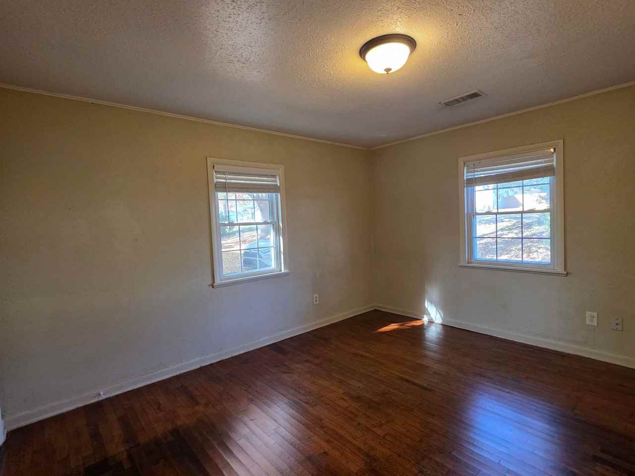 1937 W Lawson St - Photo 7 of 18