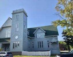 featured image of 3 Pleasant Avenue