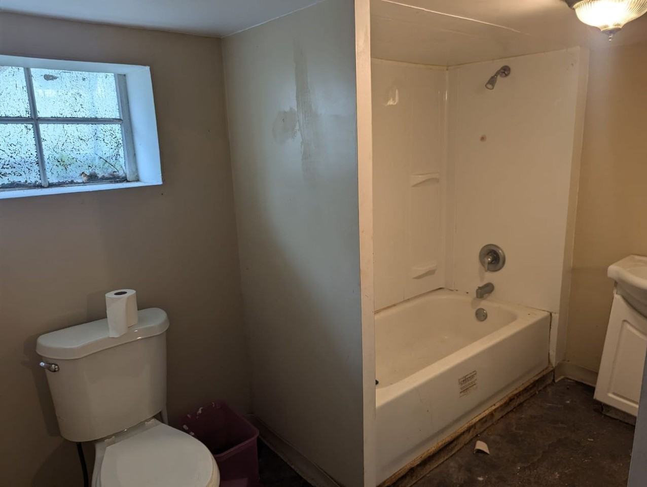 310 East Vine Street - Photo 2 of 5