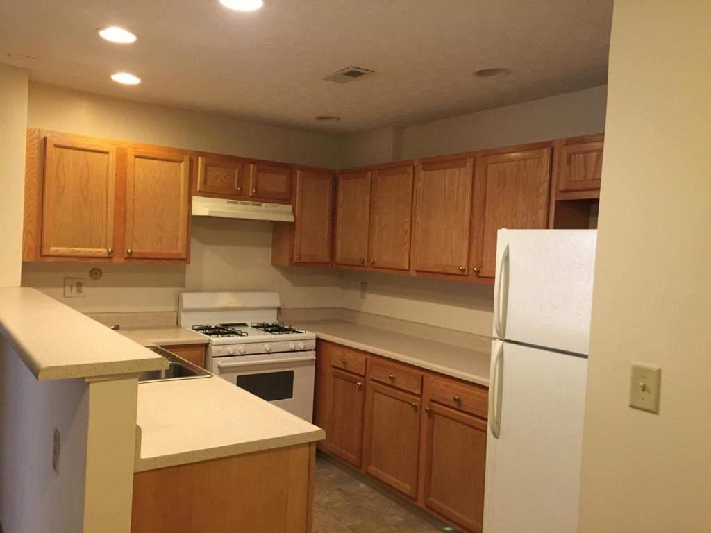 5318 Stonemeadow Ave Apt F - Photo 6 of 16