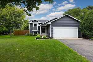 featured image of 18890 Barrington Drive