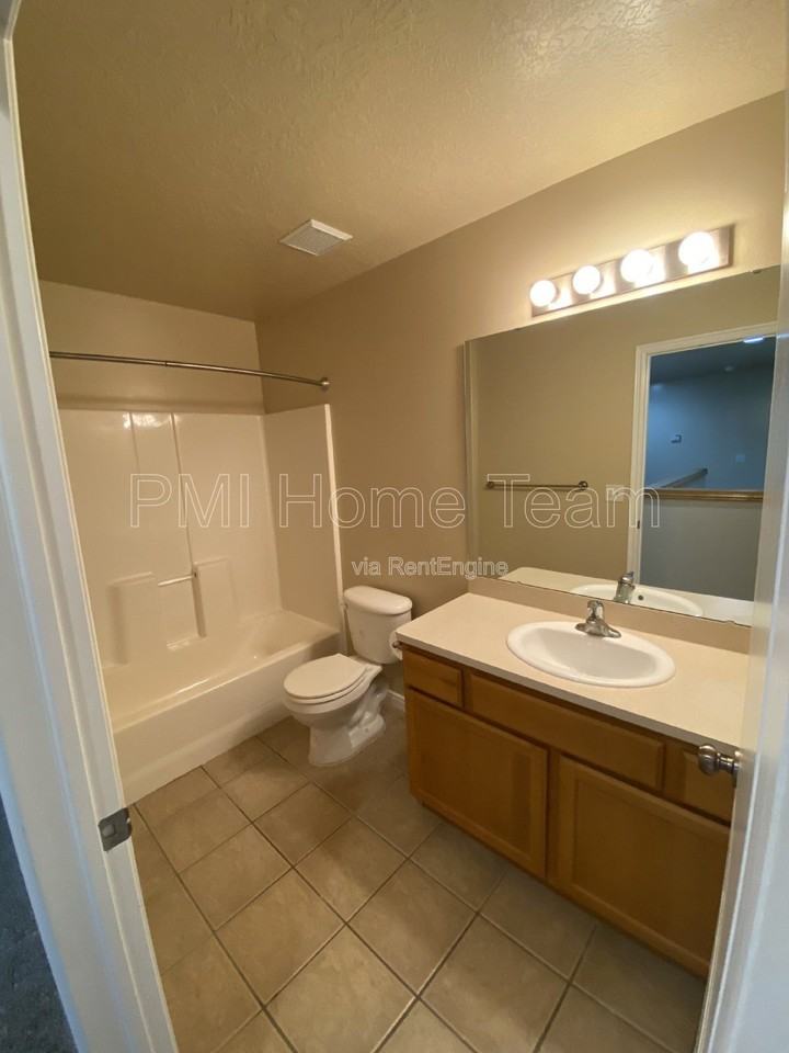 433 North 3150 West - Photo 3 of 22