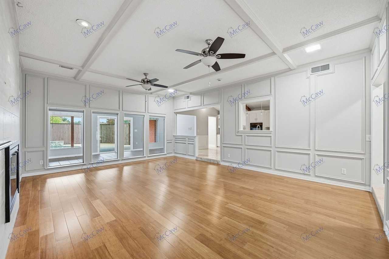 7216 Canongate Dr - Photo 3 of 22