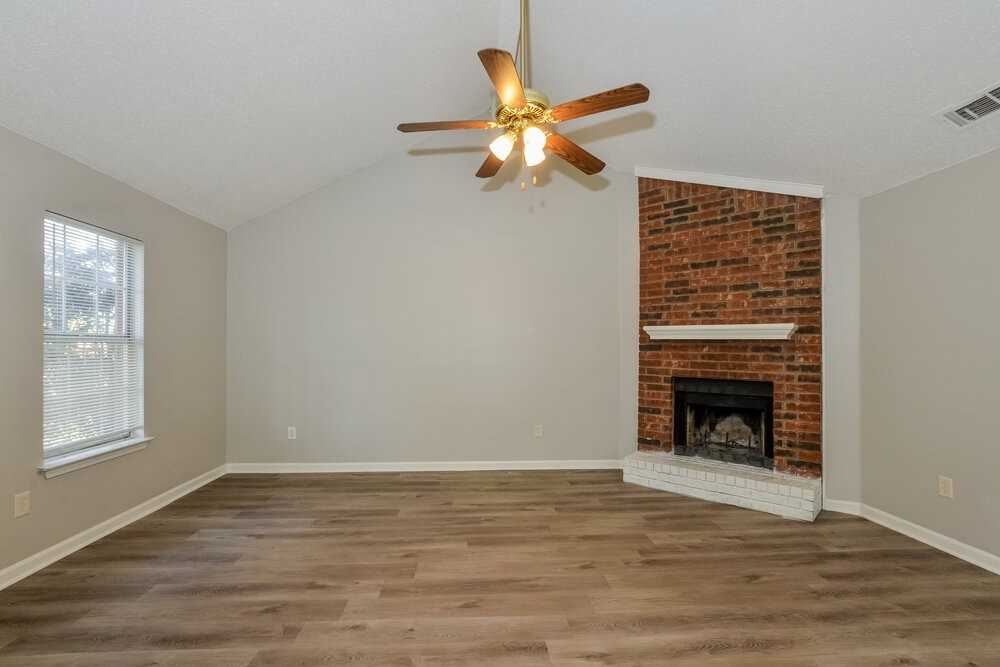 6597 Sungate Dr S - Photo 3 of 16