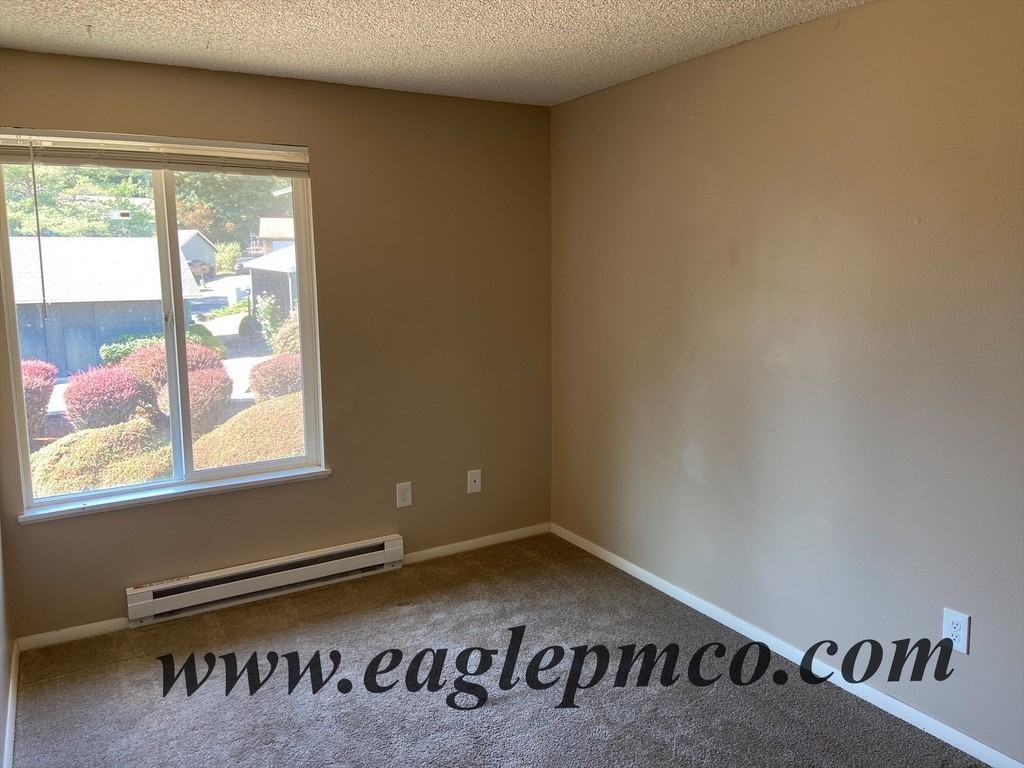 12444 Se 60th Ct #B - Photo 2 of 16