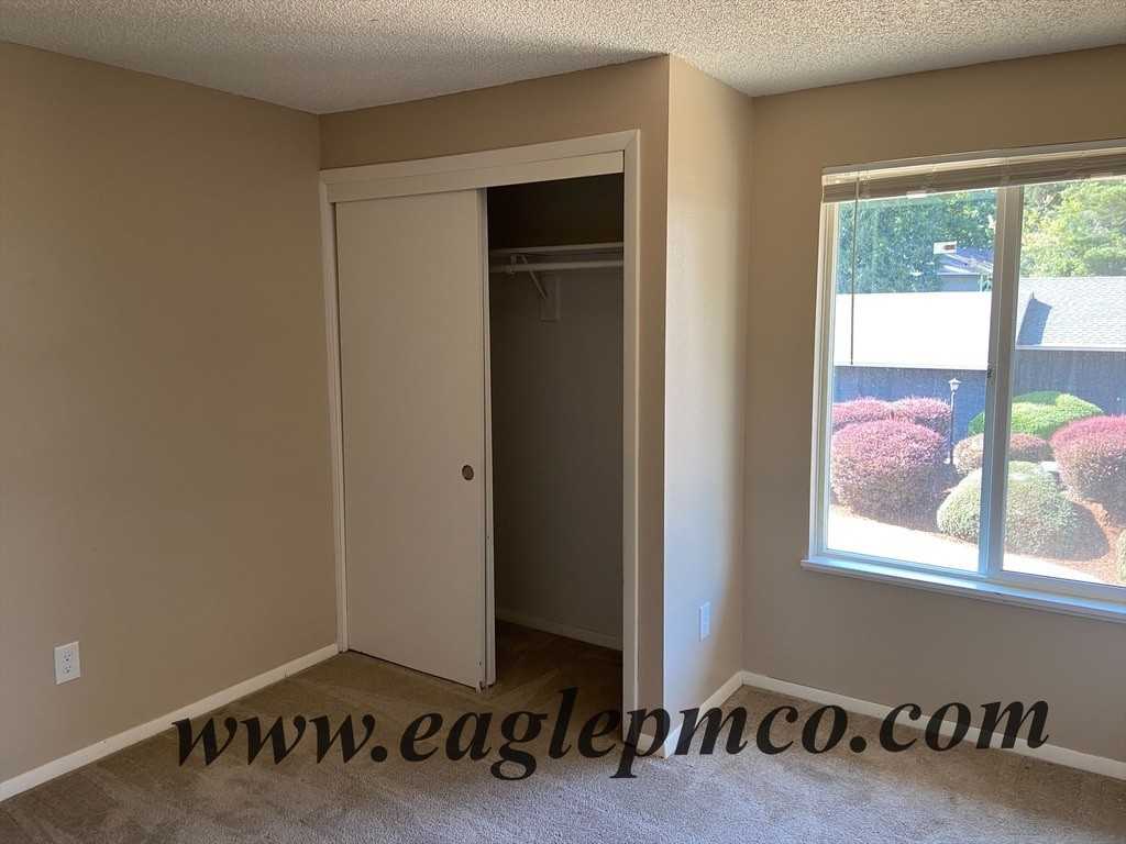 12444 Se 60th Ct #B - Photo 7 of 16