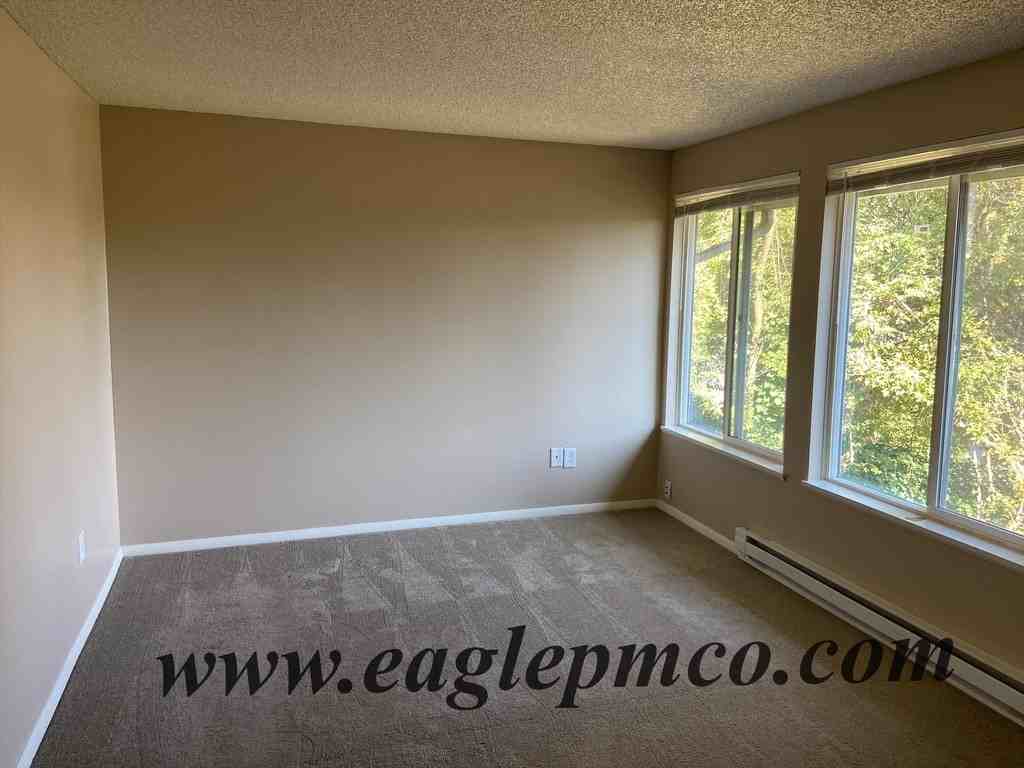 12444 Se 60th Ct #B - Photo 4 of 16