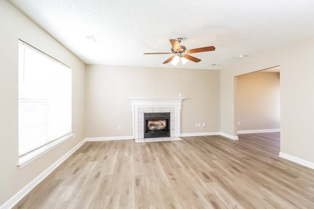 4834 Hopewood Ln - Photo 6 of 17