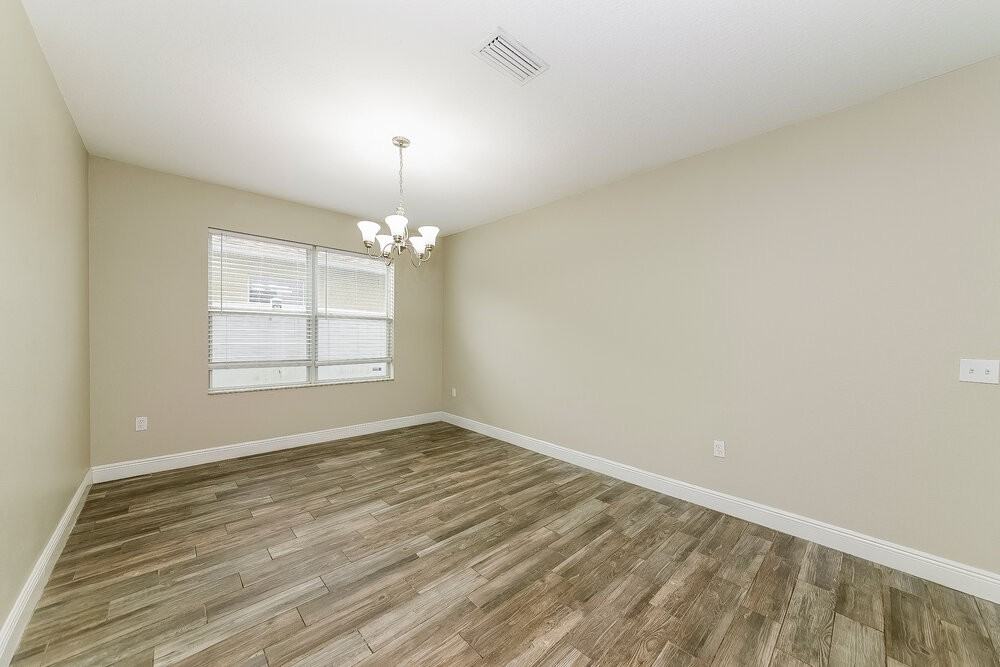 12652 Evington Point Dr - Photo 7 of 17