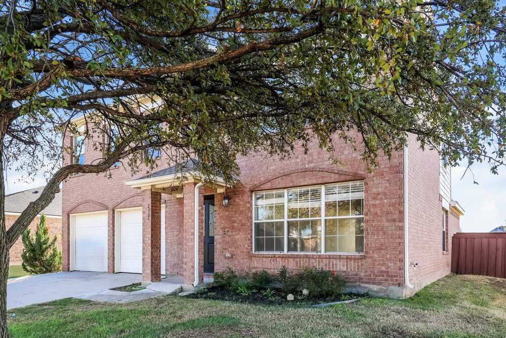 2304 Eagle Mountain Dr - Photo 4 of 17