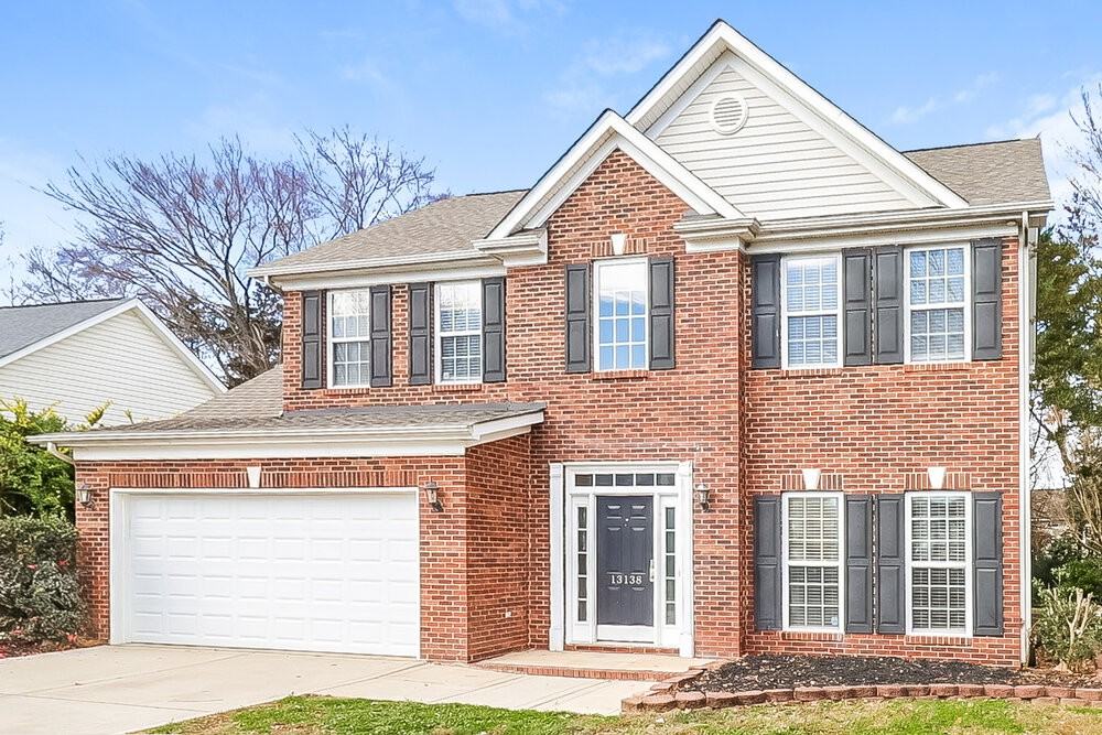 13138 Planters Row Dr - Photo 4 of 17