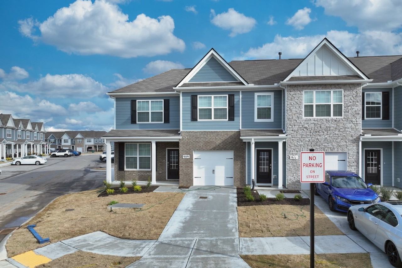 909 Shorttail Ln - Photo 6 of 50