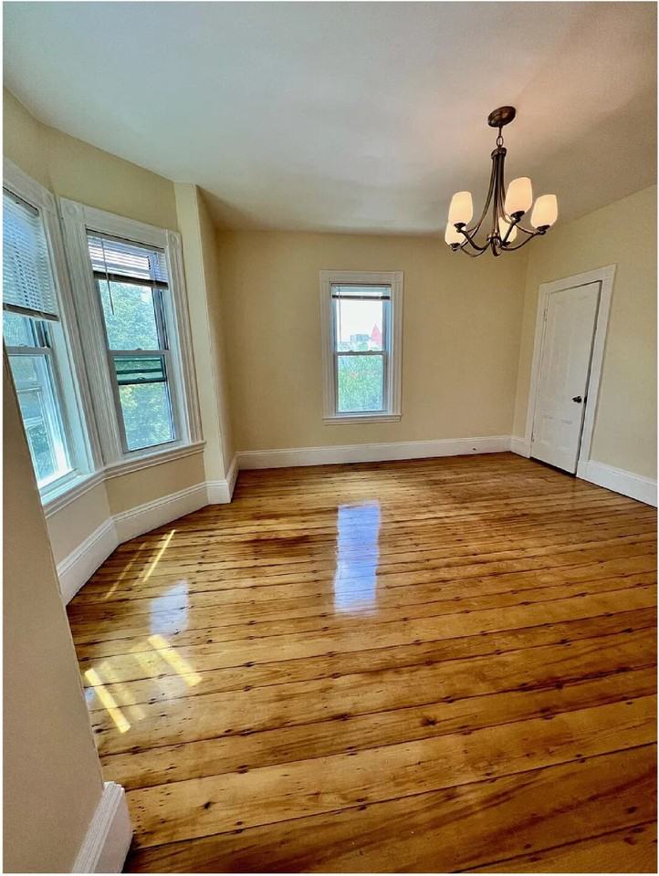 22 Anita Terrace #3 - Photo 4 of 12