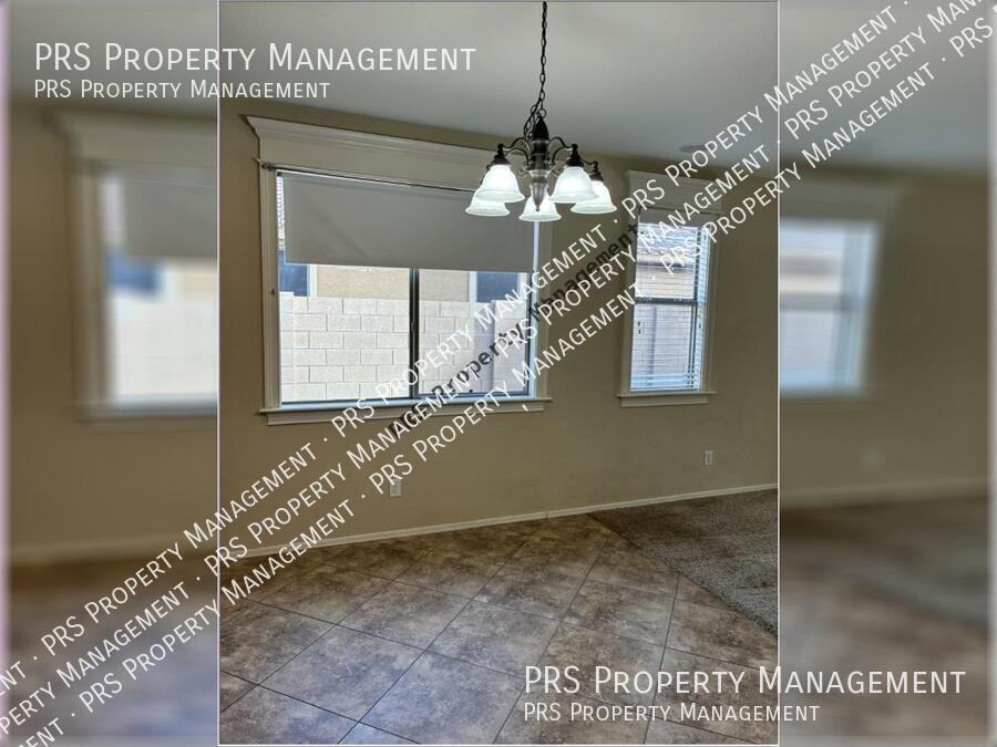 2747 E Clifton Ave - Photo 4 of 25