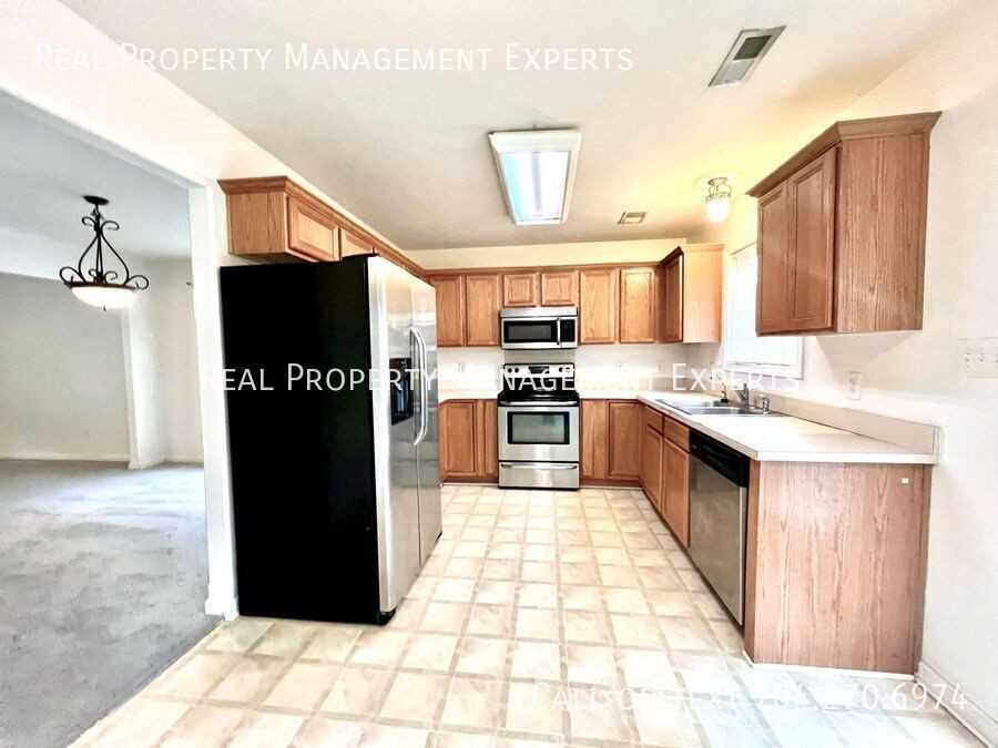 8549 Filbert Lane - Photo 5 of 23