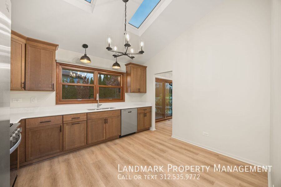 409 Sara Ave - Photo 5 of 31