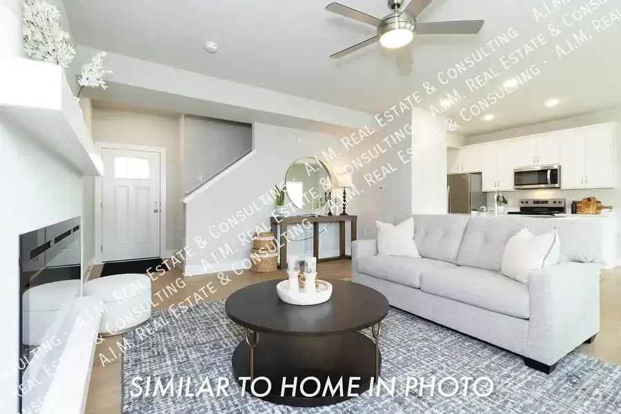 6954 6954 Marigold Court - Photo 4 of 50