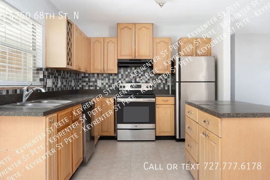 4750 68th St N - Photo 6 of 27