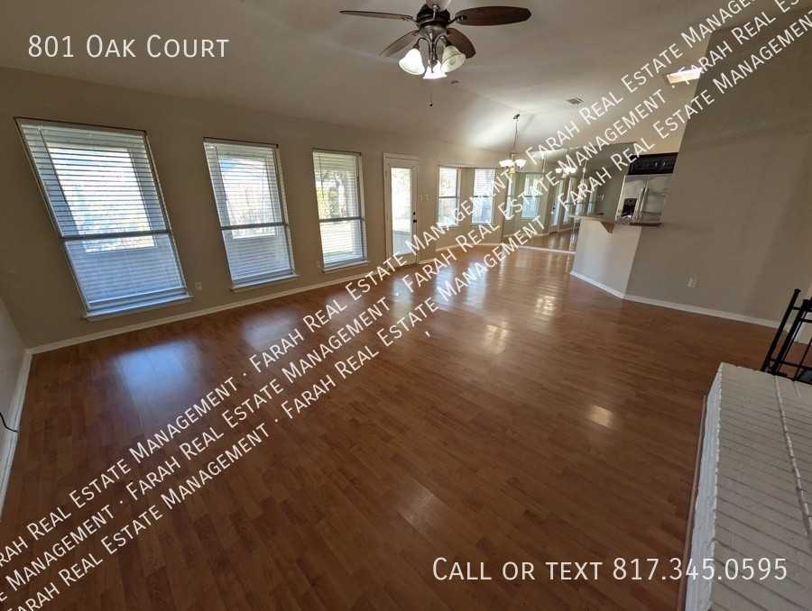 801 Oak Court - Photo 4 of 28
