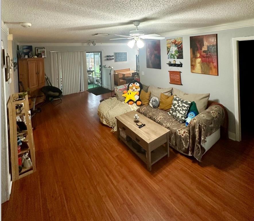 8515 Plumeria Ave #8515 - Photo 3 of 21