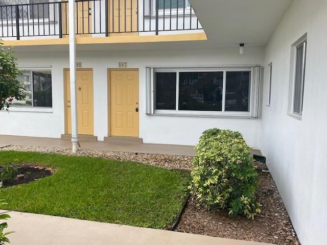 3360 Lake Osborne Dr #3360-107 - Photo 2 of 16