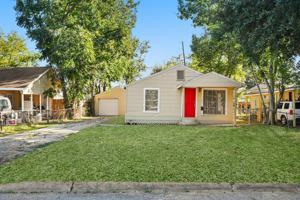 featured image of 203 West Hart Avenue #203