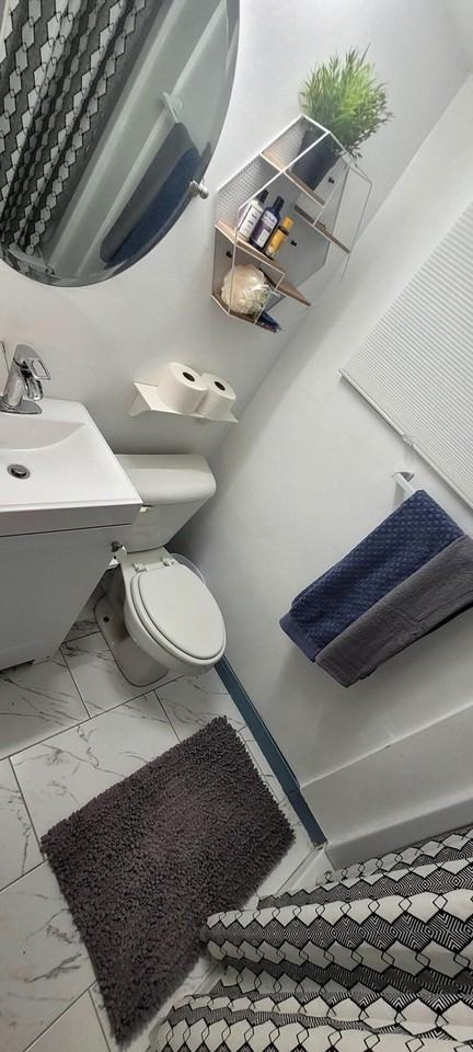 104 Ne 5th St #104 - Photo 2 of 12