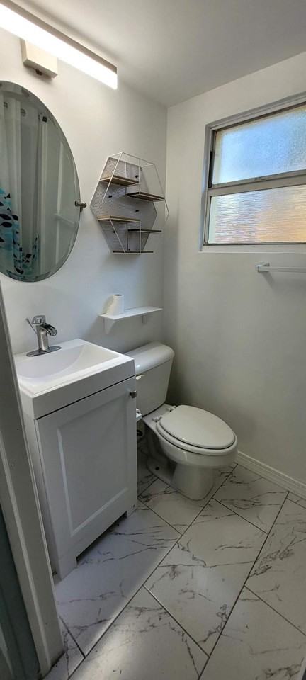 104 Ne 5th St #104 - Photo 7 of 12