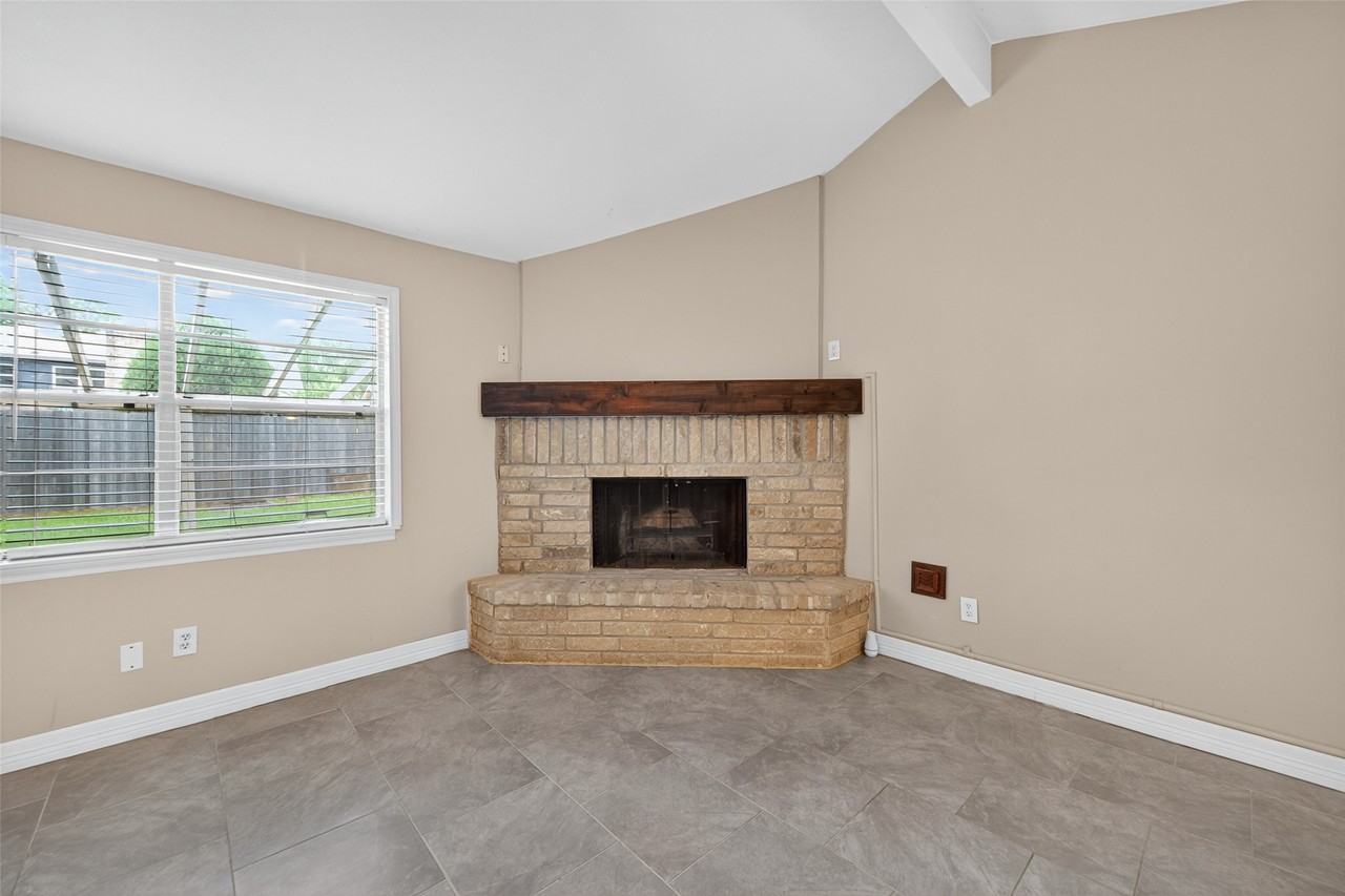 14118 Louan Ct #14118 - Photo 5 of 38