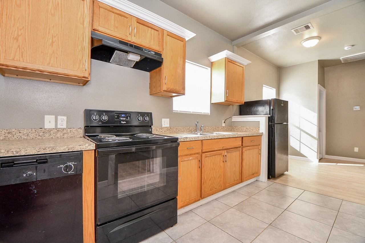 1117 Fred St Unit A #1117 - Photo 4 of 50