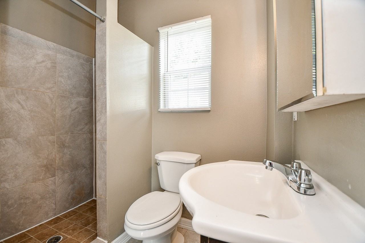 1117 Fred St Unit A #1117 - Photo 5 of 50