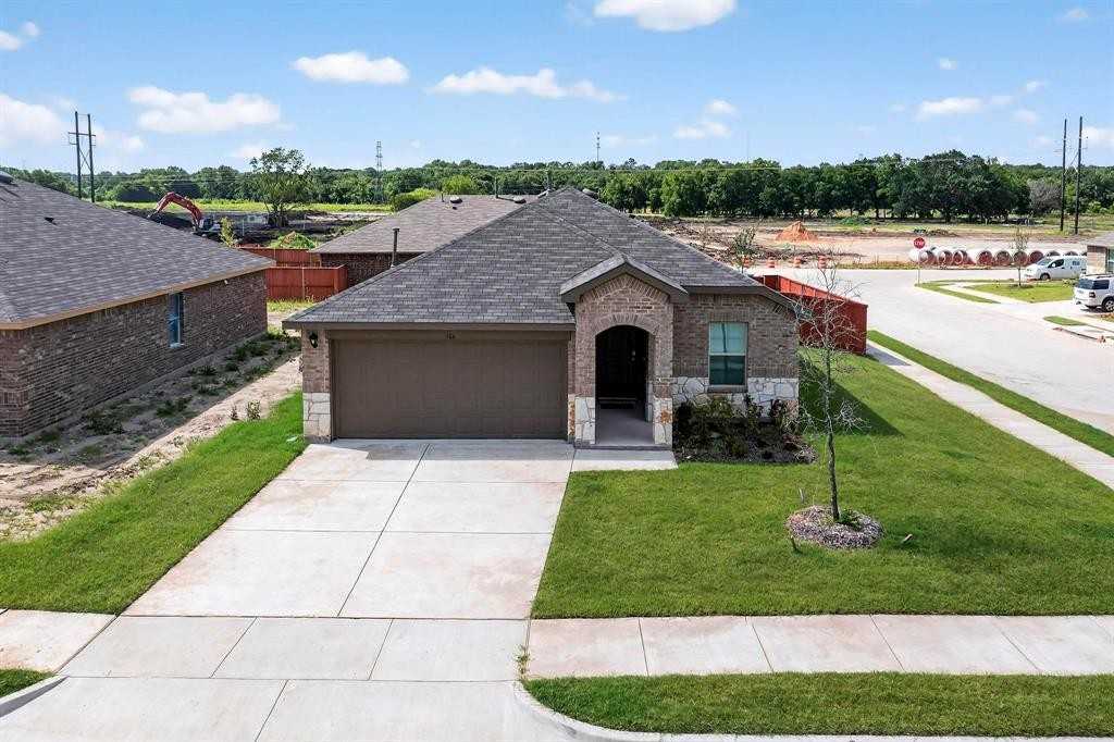 406 Regiment Dr #406 - Photo 3 of 40