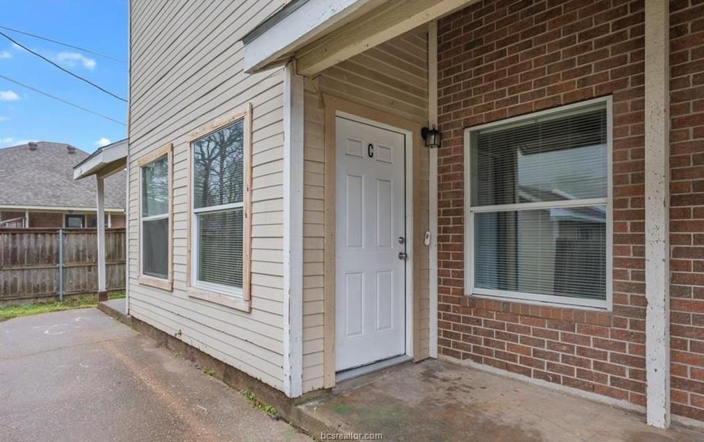 1104 Verde Dr #1104A - Photo 6 of 11