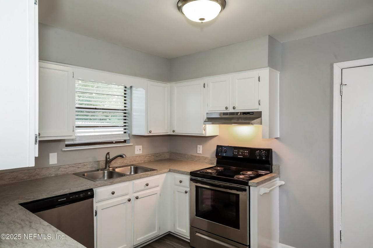 8408 Rampart Road #8408 - Photo 6 of 15