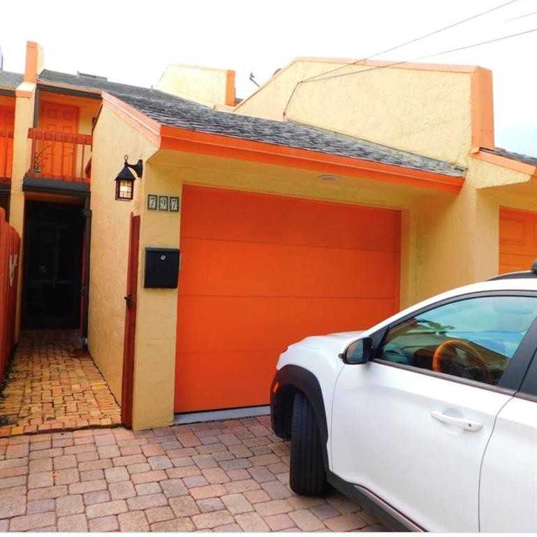 797 S Riverside Dr #797-797 - Photo 3 of 15