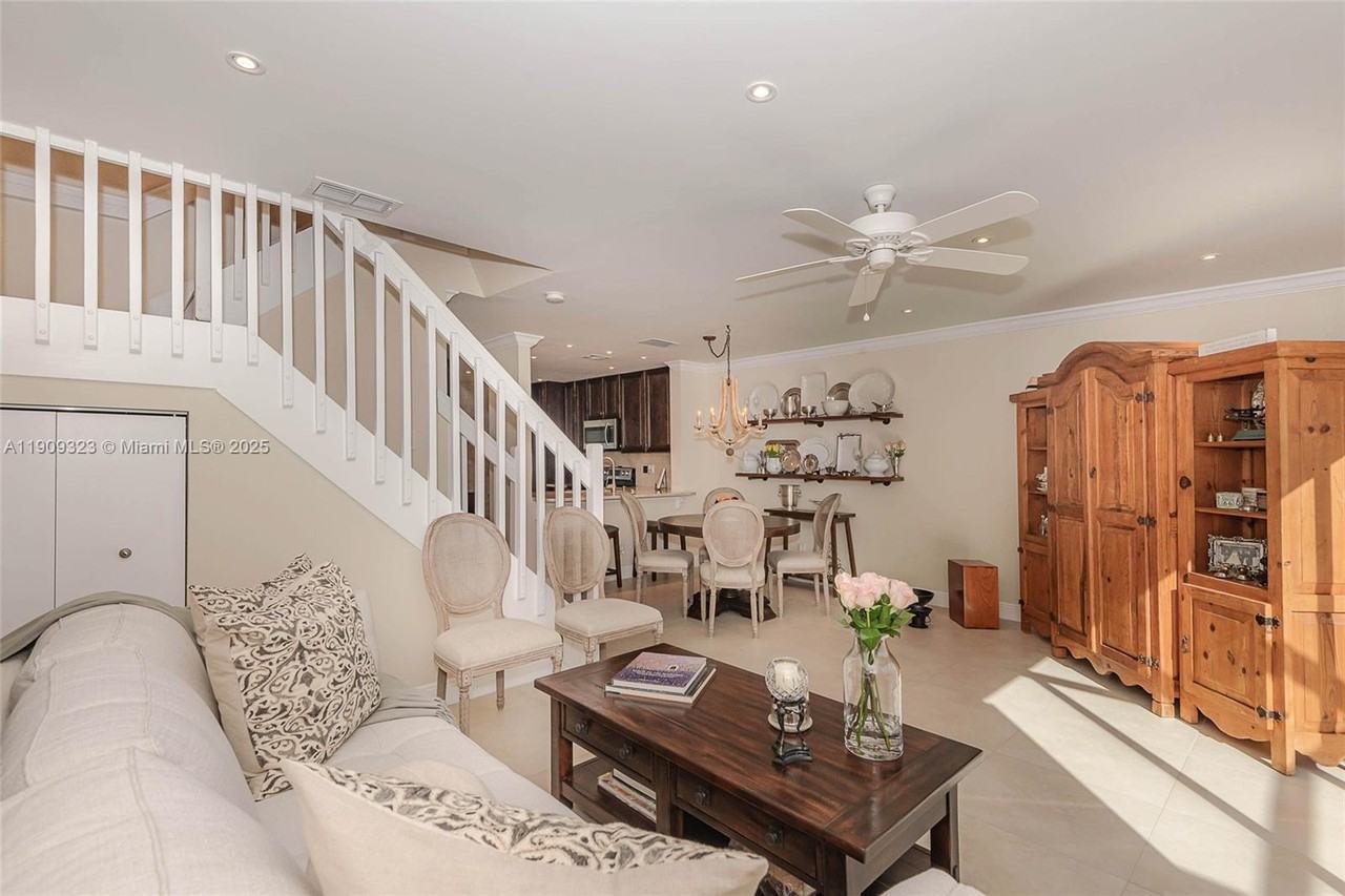 597 Nw 208th Dr #597-1 - Photo 5 of 28