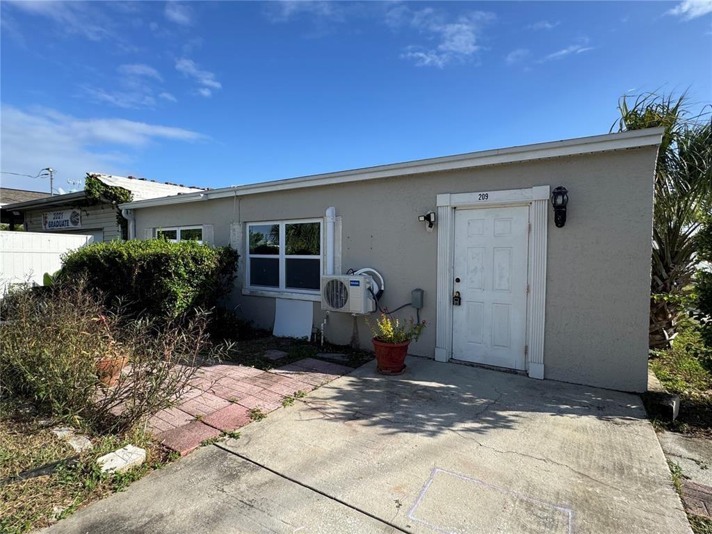 209 East Main Street #209