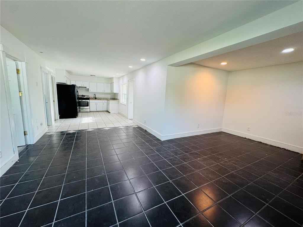 209 E Main St #209 - Photo 7 of 13