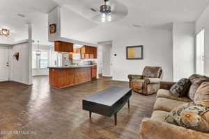 featured image of 8096 Beatle Boulevard #8096