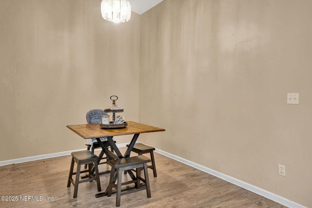 8096 Beatle Blvd #8096 - Photo 2 of 22