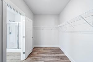 featured image of 127 Hobson Avenue #127