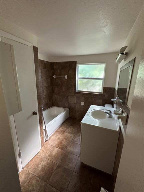 22102 State Road 46 #22102 - Photo 3 of 15