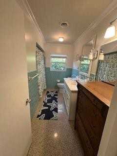 122 Chesapeake Avenue #122 - Photo 2 of 16