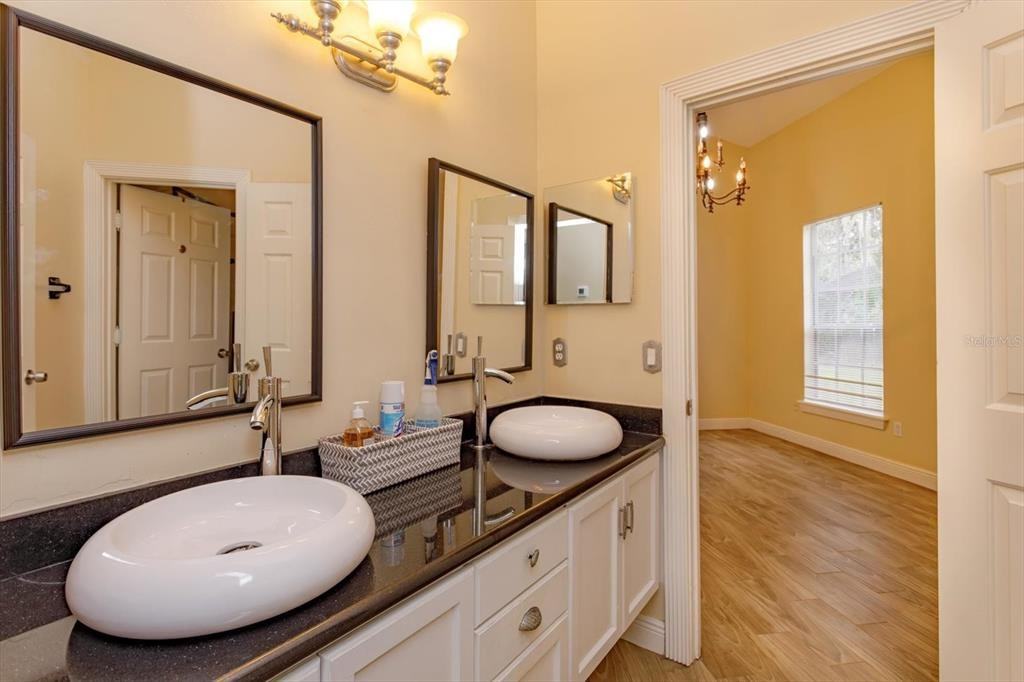 4829 Shoreline Cir #4829 - Photo 3 of 26