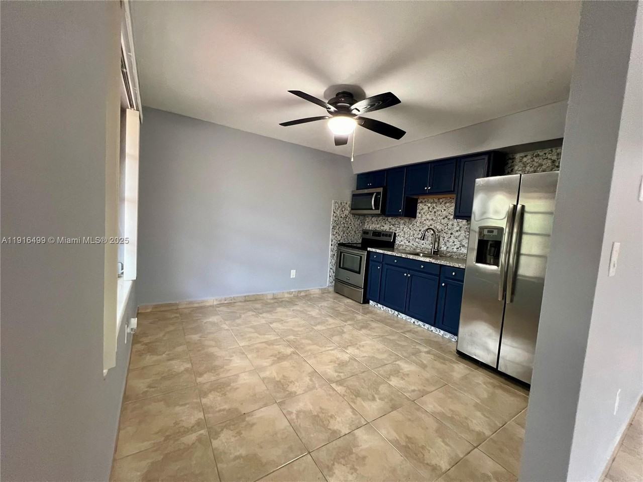 4116 Sw 21st St #4116-1 - Photo 2 of 12
