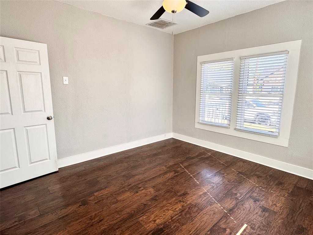 3455 Roberts Ave #3455 - Photo 3 of 25